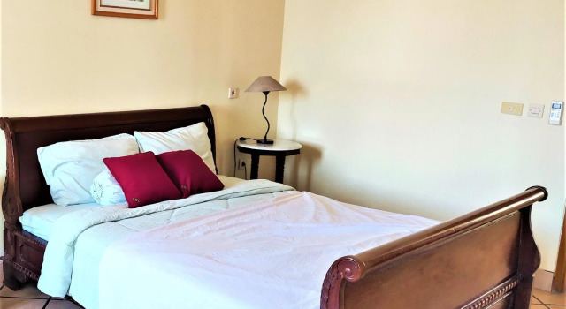 OBC Villa, Prenota Villa Cottage a Bandung, vicino a Kartika Sari Dago, Cottage
