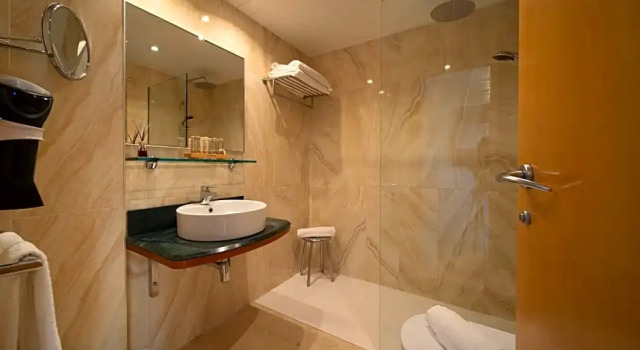 Номер Business La Sort Boutique Hotel
