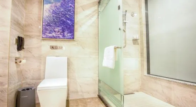 Люкс Deluxe Lavande Hotel Fangchenggang Administrative Center