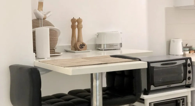 Номер Classic Stylish Tel Aviv
