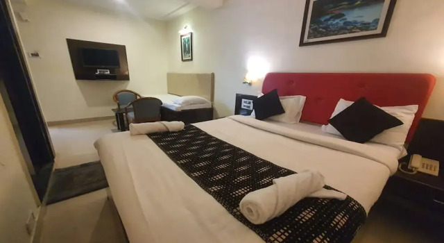 FabHotel Silver Leef and Resort, Réserver Hôtel Hôtels à Maharashtra avec piscine, Piscine