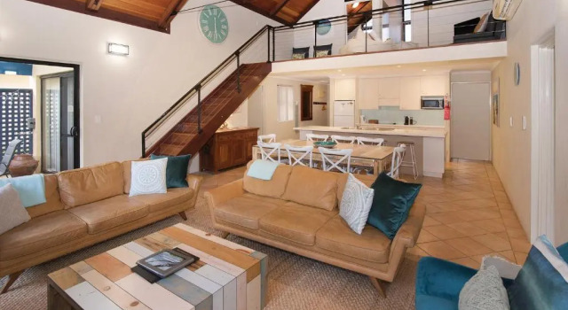 Коттедж с 4 комнатами Dunsborough Beach Cottages