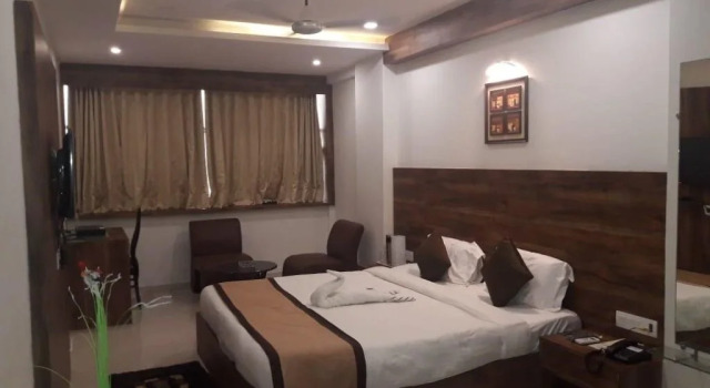 V by Vinnca Hotel Shiva, Rezervovat Hotel Jarpara 