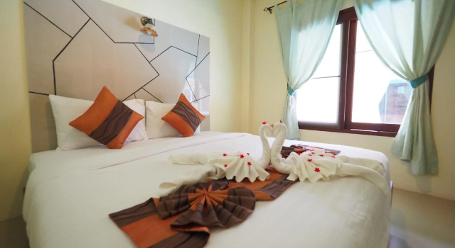 Семейный номер Standard с видом на бассейн Lanta Fevrier Resort