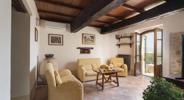 Villa Di Morice 14, Emma Villas, Book Villa Castel Ritaldi Umbria