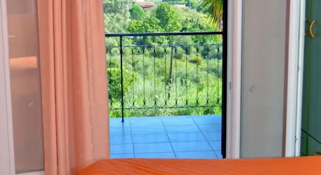 Студия Alexandros Apartments