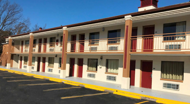Red Roof Inn Memphis - Graceland/ Airport, Varaa Hotelli Memphis Tennessee