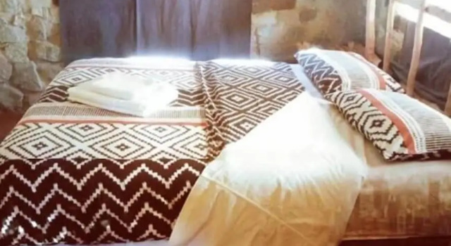 The elephant sounds lodge, Book Feriehus Hoteller i Hwange Nat Park med morgenmad, Morgenmad
