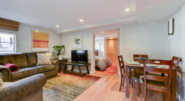 Aesthetically Elegant Downstairs Unit In Oakland 1 Bedroom Apts by Redawning, Забронировать Отель Окленд Область залива Сан-Франциско
