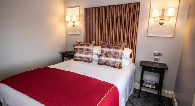 Номер Deluxe The Georgian hotel