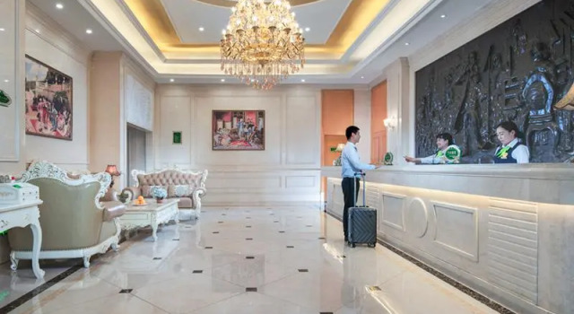 Vienna Hotel Shaanxi Ankang Jiangnan, Prenota Hotel Ankang Shaanxi