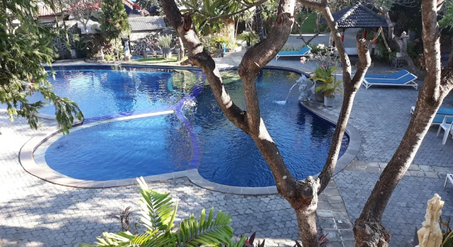 Трёхместный номер Deluxe с видом на бассейн Puri Bali Hotel