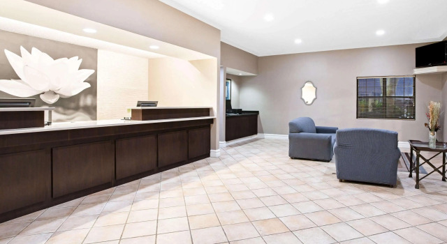 Baymont by Wyndham Fort Stockton, Rezerwuj Hotel Hotele w Fort Stockton z parkingiem, Parking
