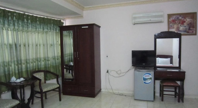 Ninh Hue Hotel, Забронировать Отель Отели District 6 с парковкой, Парковка