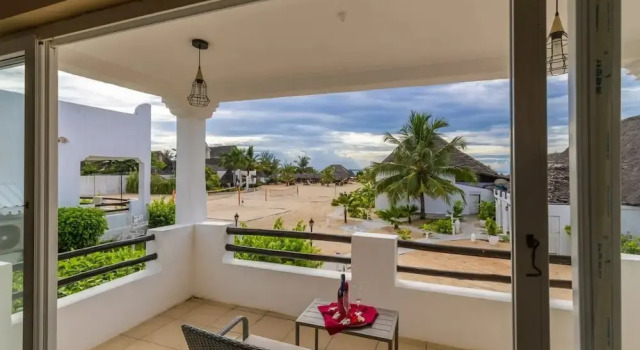 Полулюкс Canary Kendwa Beach Resort