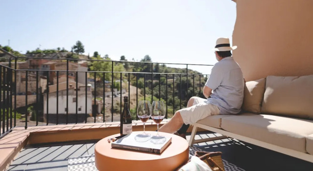 Люкс ORA Hotel Priorat, a Member of Design Hotels