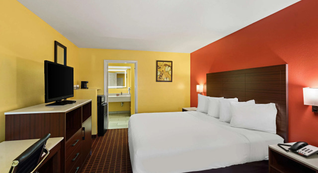 Номер Standard SureStay by Best Western Gulfport
