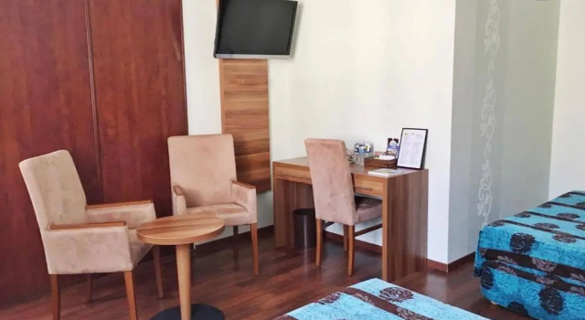 Номер Standard Logis Hôtel & Restaurant dAngleterre