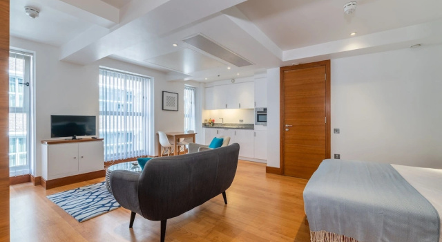 Люкс Grand Tower Hill City Centre Luxury Apartments