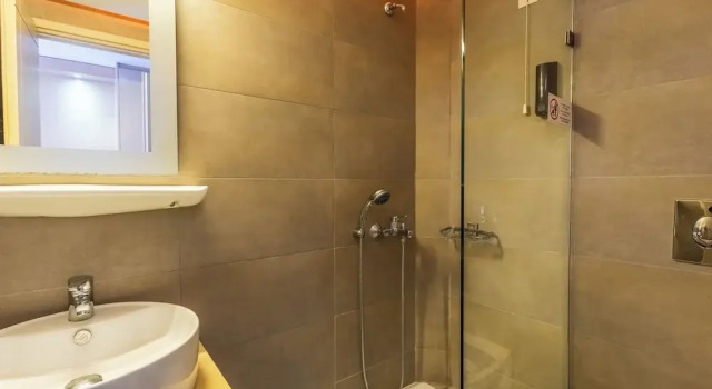 Номер Standard с балконом Pantheon Hotel