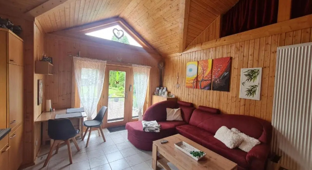 Ferienhaus-Burg, Забронировать Отель Целле Люнебургская пустошь