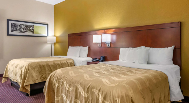 Standard Neljän hengen huone Quality Inn Zephyrhills - Dade City