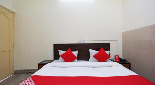 Номер Standard Hotel O Badambadi Bus Terminal Road Formerly Shree Ram Guest House