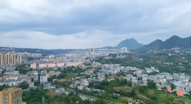 Zhenxiong Yunsen Hotel, Rezerwuj Hotel Zhaotong Yunnan
