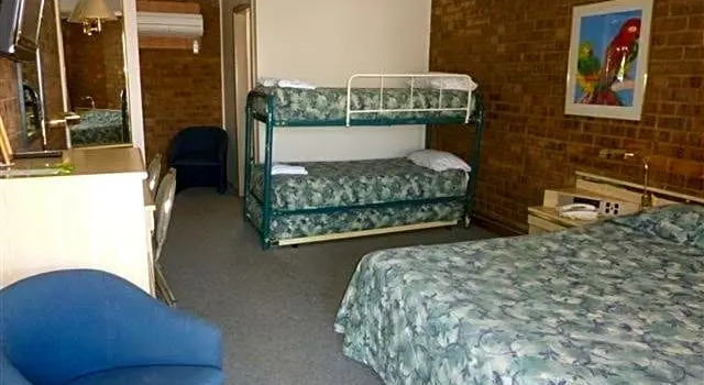 Семейный номер Standard Countryman Motor Inn