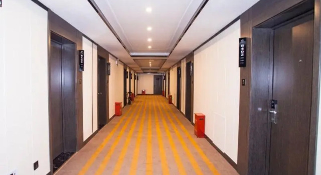 Shell Hotel Taiyuan Yingze District Liuxiang Nan Road, Забронировать Отель Инцзэ Тайюань, рядом с Chongshan Temple