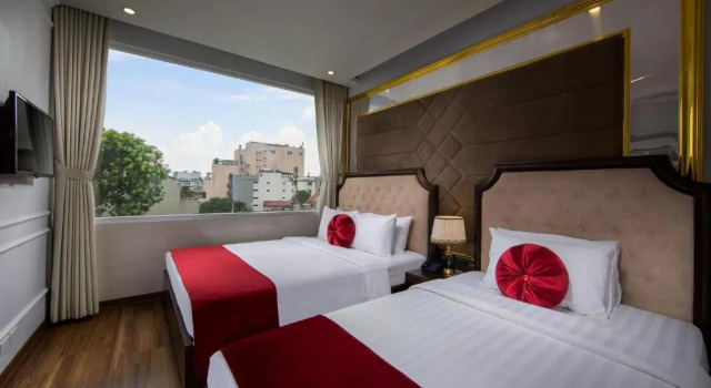 Люкс Family с видом на город Hanoi Royal Palace Hotel 2