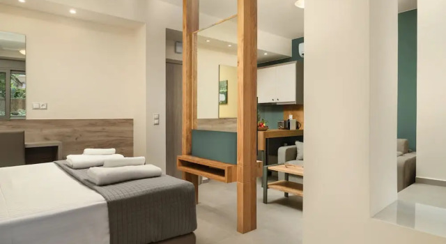 Студия Deluxe Dimitra Central Apts