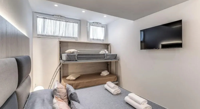 Четырёхместный номер Standard Welcome Inn Napoli Rooms, private bathrooms