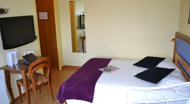 Hôtel Restaurant Davat, Prenota Hotel Hotel a Alvernia con parcheggio, Parcheggio