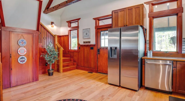 Hot Tub, Game Room! Stunning Home By Short Sands, Buchen Sie Ferienhaus  