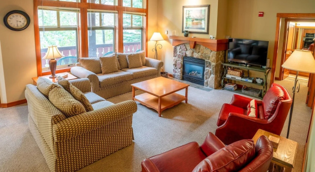 2312 - Two Bedroom + Den Standard Eagle Springs East 2 Condo by RedAwning, Prenota Appartamento Solitude Alta-Snowbird