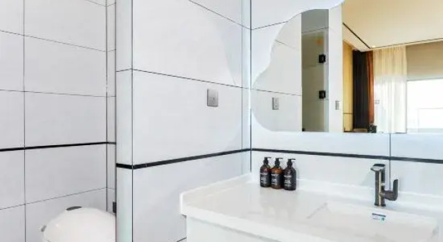 Люкс Business Sanya Central Jiayue Bixuan Hotel (Qiangqing Sea Travel Duty-Free Shop)