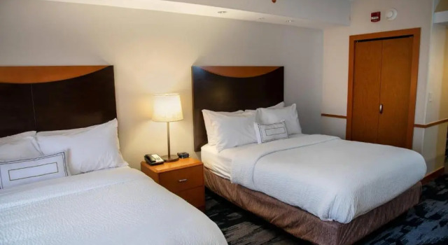 Четырёхместный номер Standard Fairfield Inn & Suites by Marriott Lewisburg