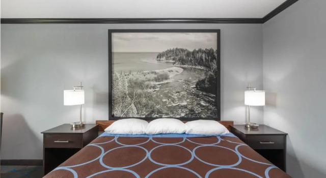 Standard Zimmer Super 8 by Wyndham Duluth