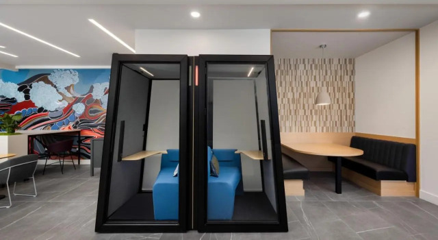 Sentral Alloy Midtown, Забронировать Отель Отели Финикс 4 звезды, рядом с Больница и медицинский центр Святого Иосифа, 4*