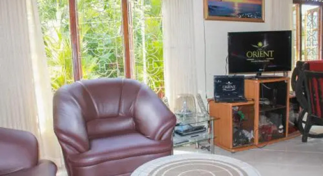 Orient Garden Home, Забронировать Отель Галле Округ Галле