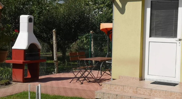 Студия Standard Apartman Kaszás Garden