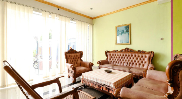Graha LPP Pramindo Inn, Book Guesthouse Baturetno 