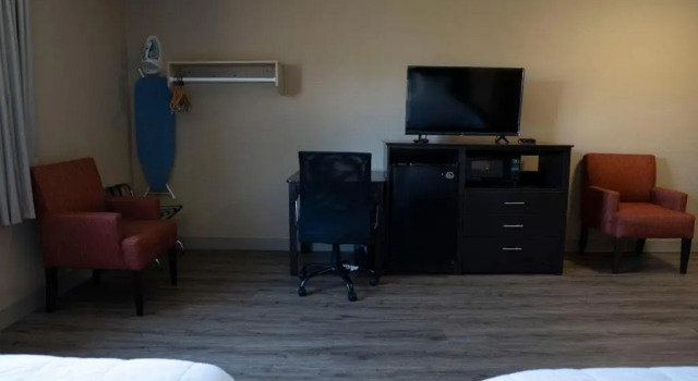 Двухместный номер Economy Framingham Inn