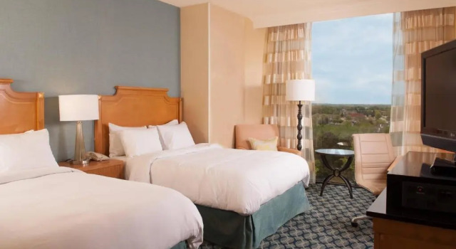 Двухместный номер Executive Greenville Marriott