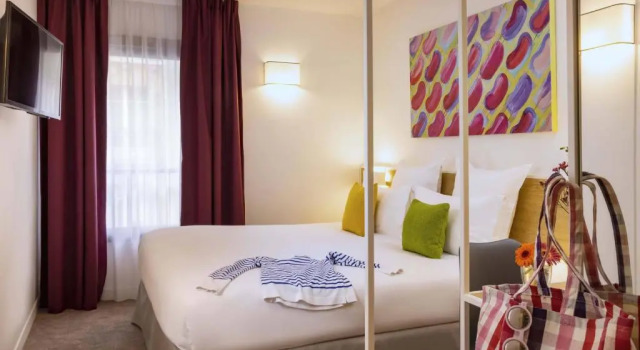 Двухместный номер Standard Hotel Paris Louis Blanc