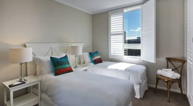 Апартаменты с 2 комнатами с балконом StayCentral - Cityside on Whiteman Street Southbank