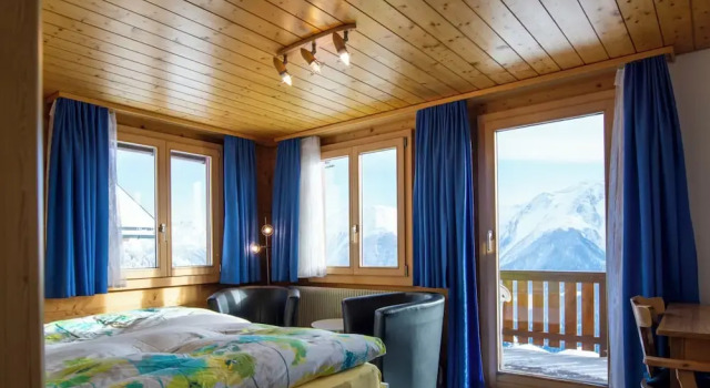 Апартаменты Chalet Weisshorn 5