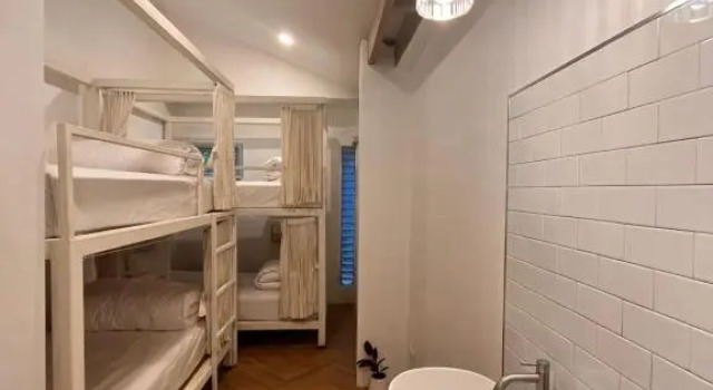 Кровать в общем номере SherVa101 Home and Hostel