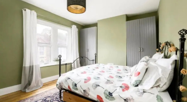 2 Bedroom Montpellier Home, Varaa Hotelli Bristol Merseyside, lähellä The Galleries